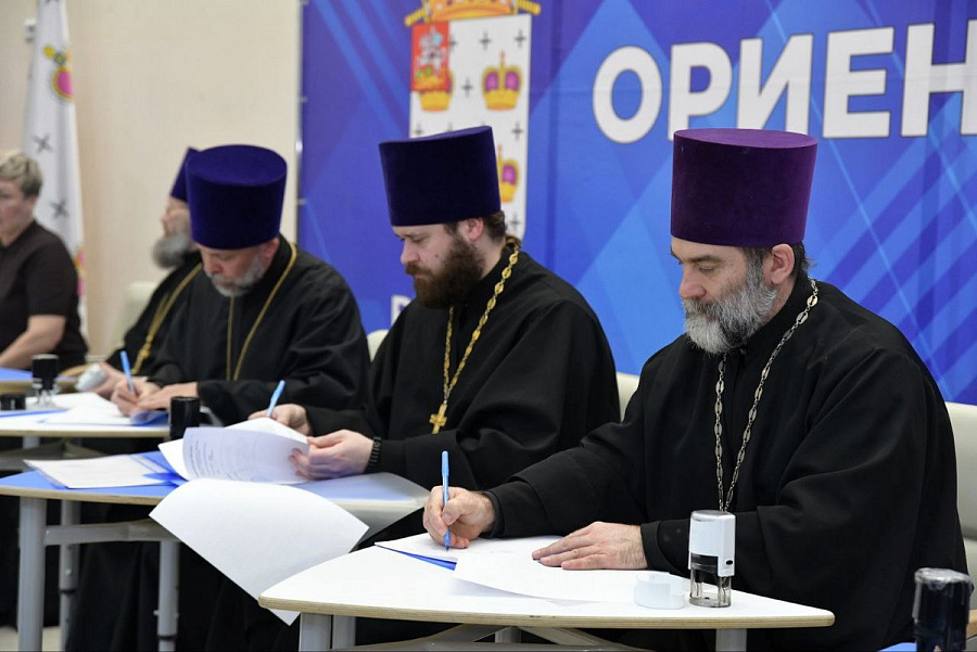 Подписание соглашений о сотрудничестве между учреждениями образования и благочиниями Дмитровского городского округа